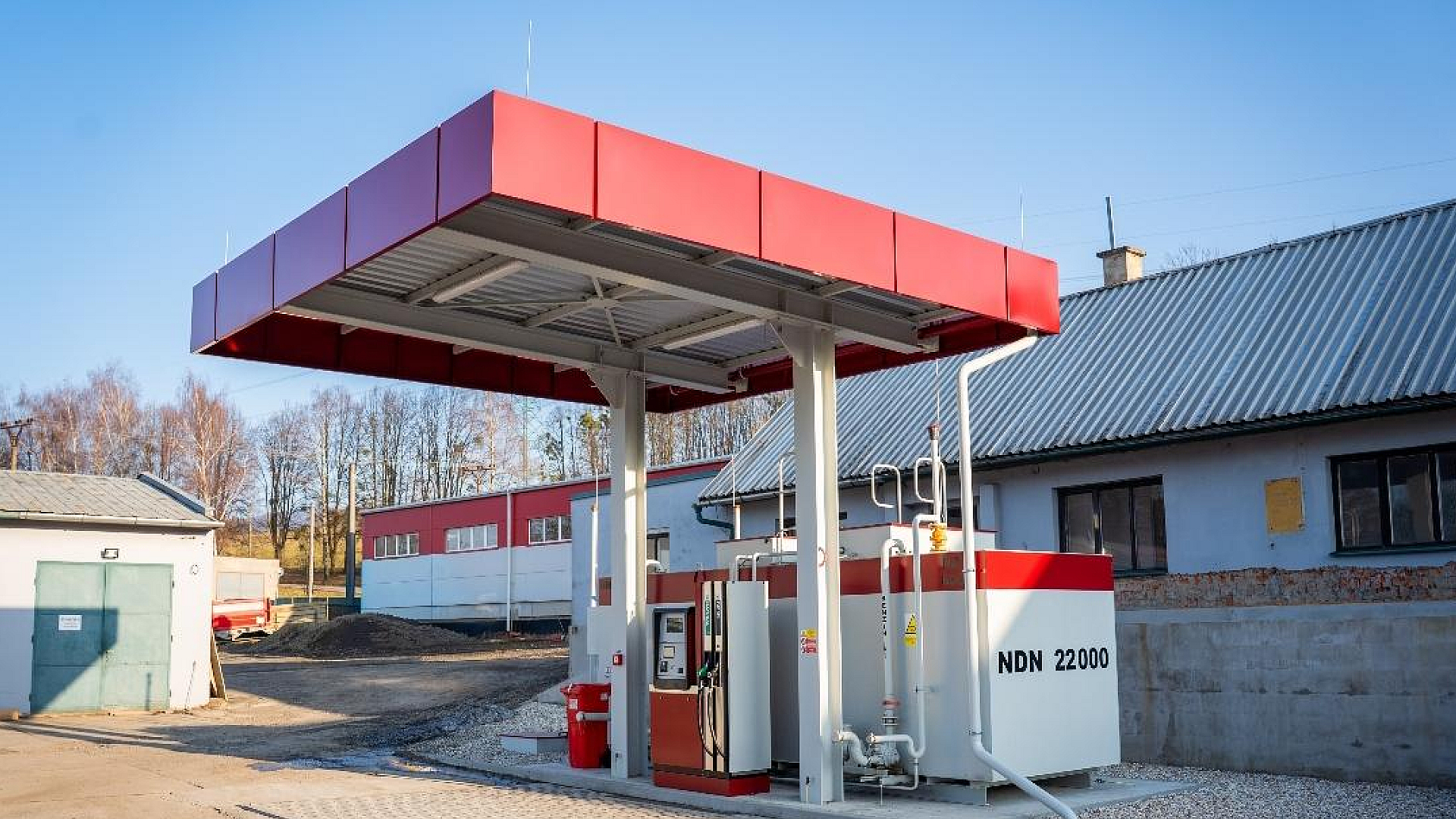 samoobslužná čerpací stanice  - Pumpa 